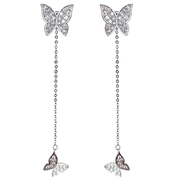 Jewelry - 🦋NEW🦋 Austrian Crystal Butterfly Drop Earrings🦋